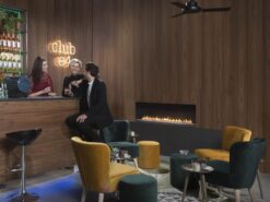 element4-club-140-fronthaard-uitlopend-thumbnail